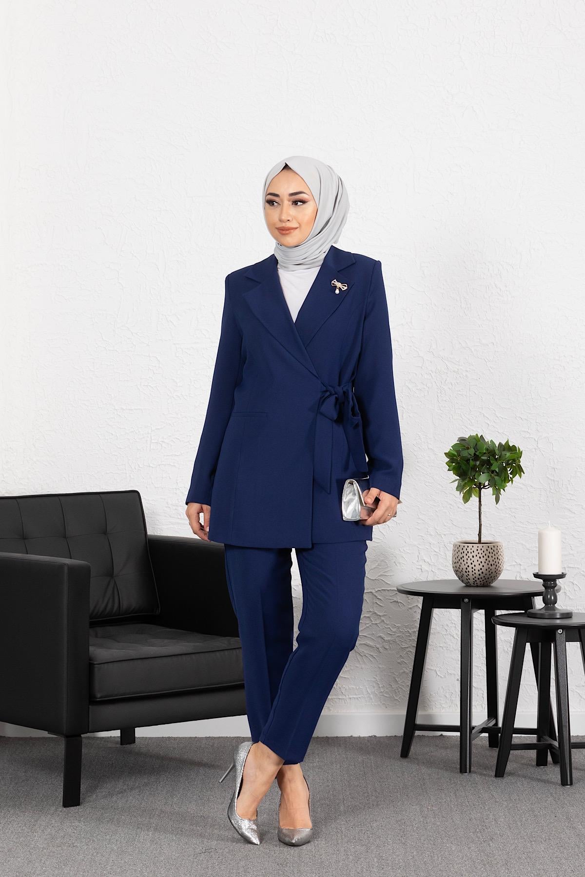 Ceketi Yandan Bağlamalı Pantolon Takım Lacivert