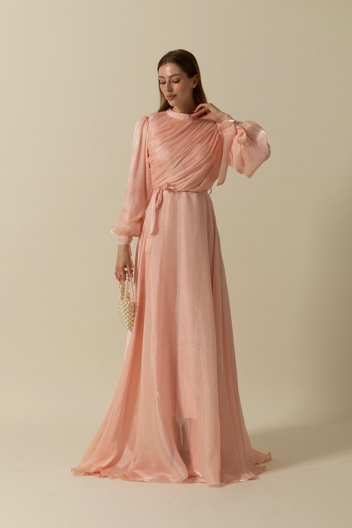 Göğüs Drapeli Abiye Pudra