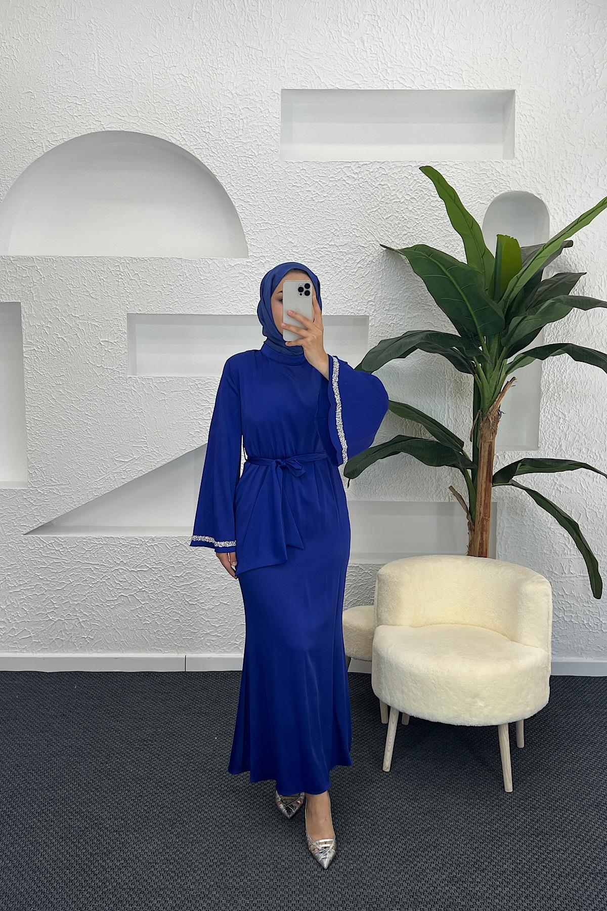 Kolları Taş Detay Saten Abiye Saks