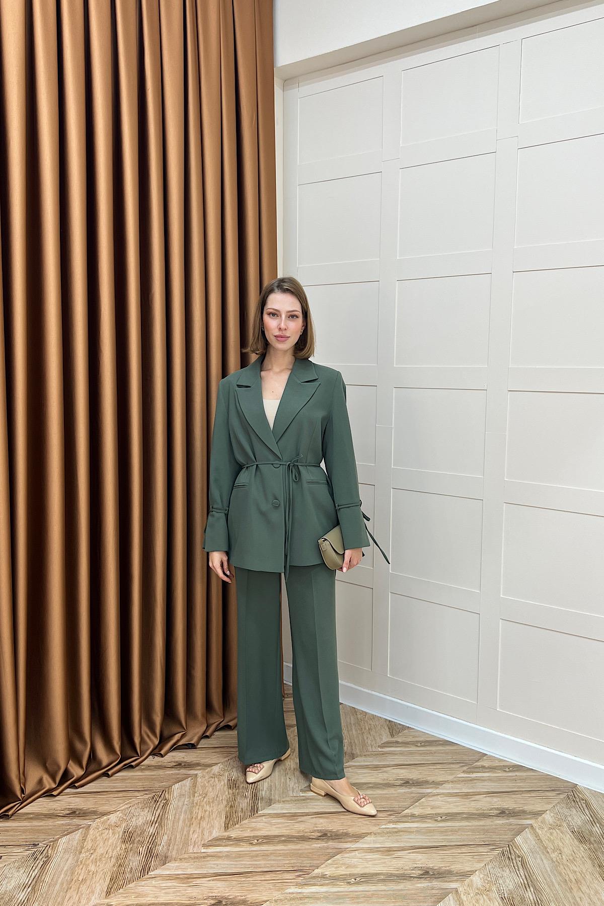 Kuşak Detay Ceket Takım Yeşil