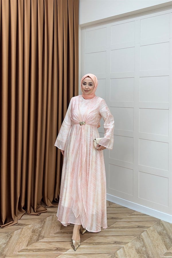 Liana Broş Detay Elbise Pembe