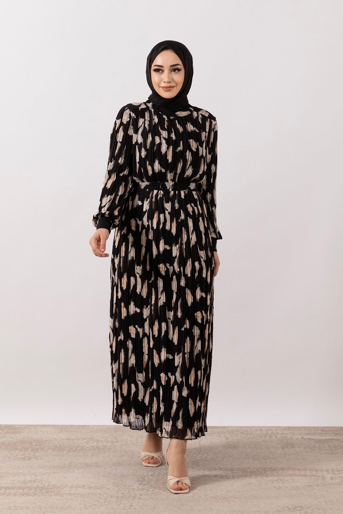 Belise Piliseli Şifon Elbise Siyah