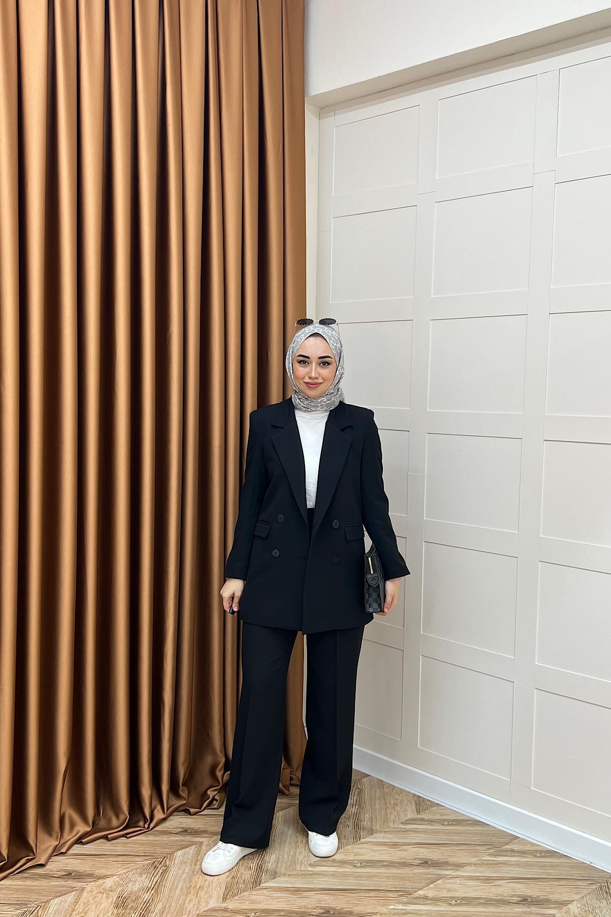 Dört Düğme Ceket Takım Siyah