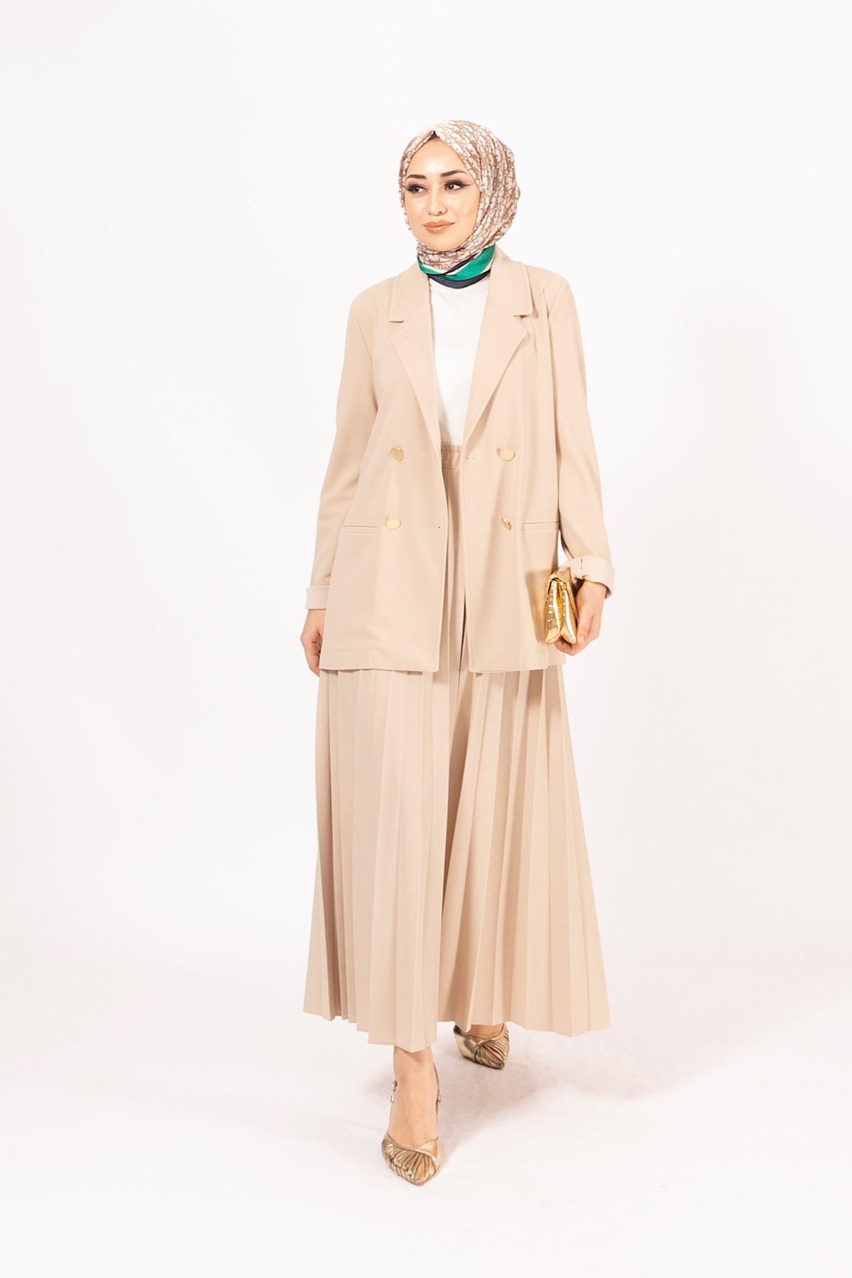 Eteği Piliseli Ceket Takım Taş