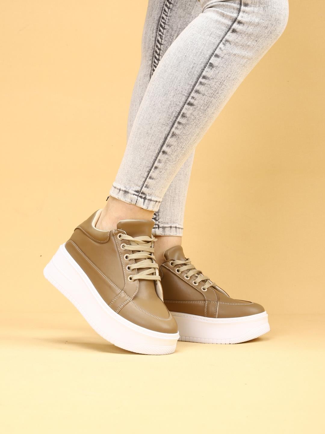 vektro Yüksek Tabanlı Şık ve Rahat Günlük Kadın Kalın Taban vizon Sneaker