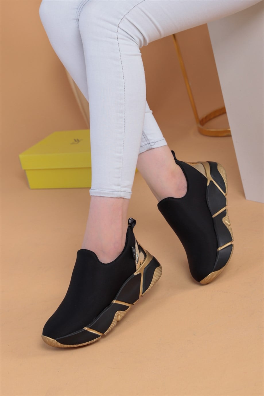 LAYKİ SPOR AYAKKABI 002010620000002