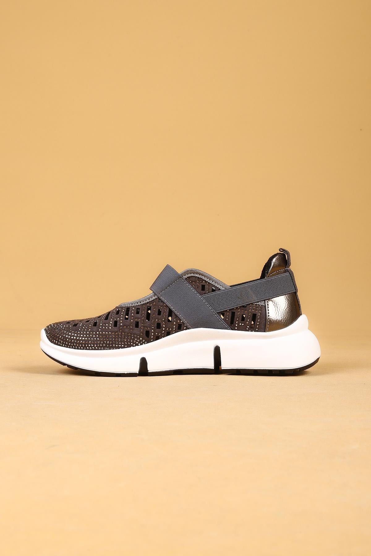 LAYKİ BAYAN  AYAKKABI002012960624