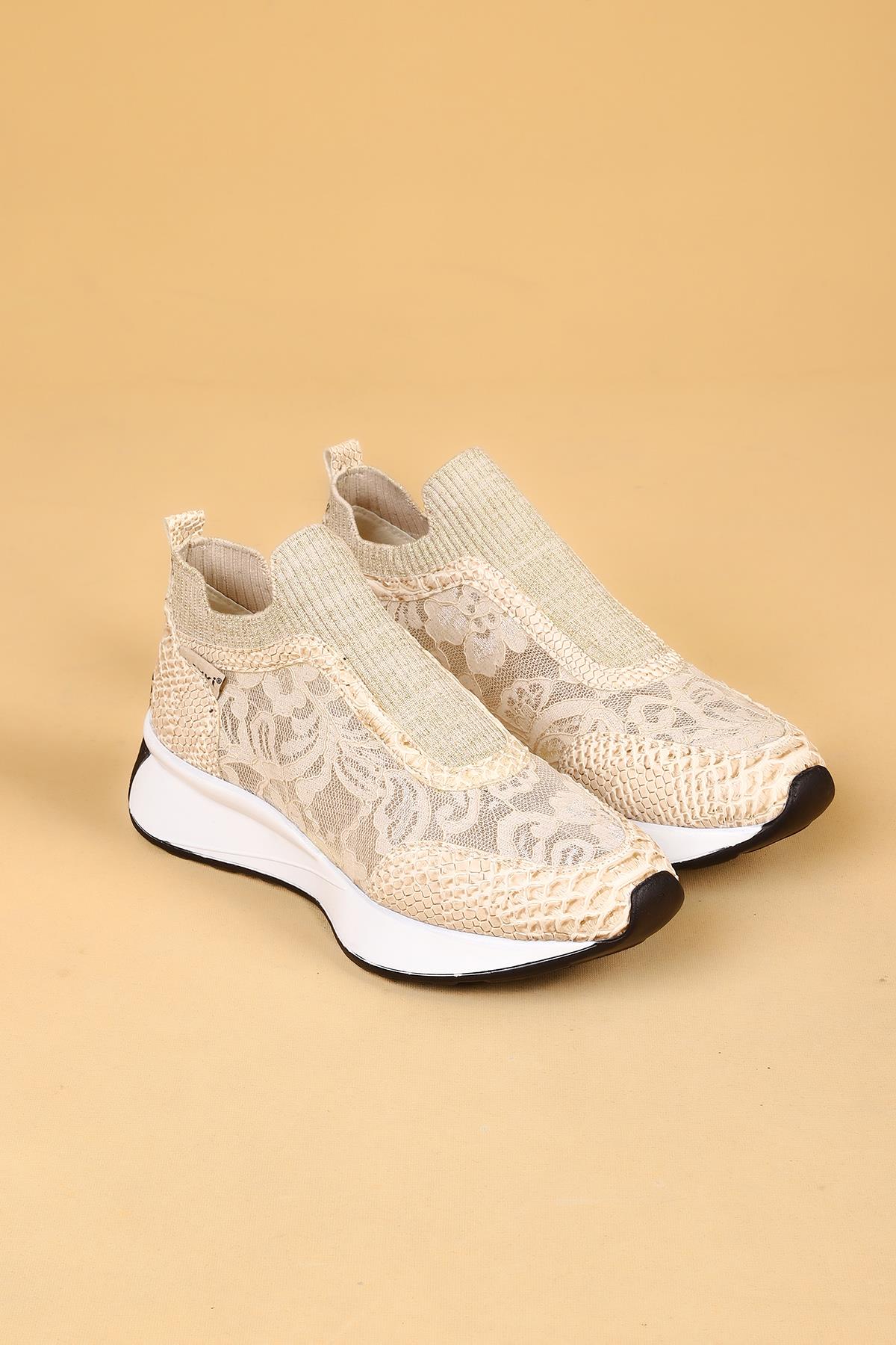 LAYKİ BAYAN  AYAKKABI146010040605