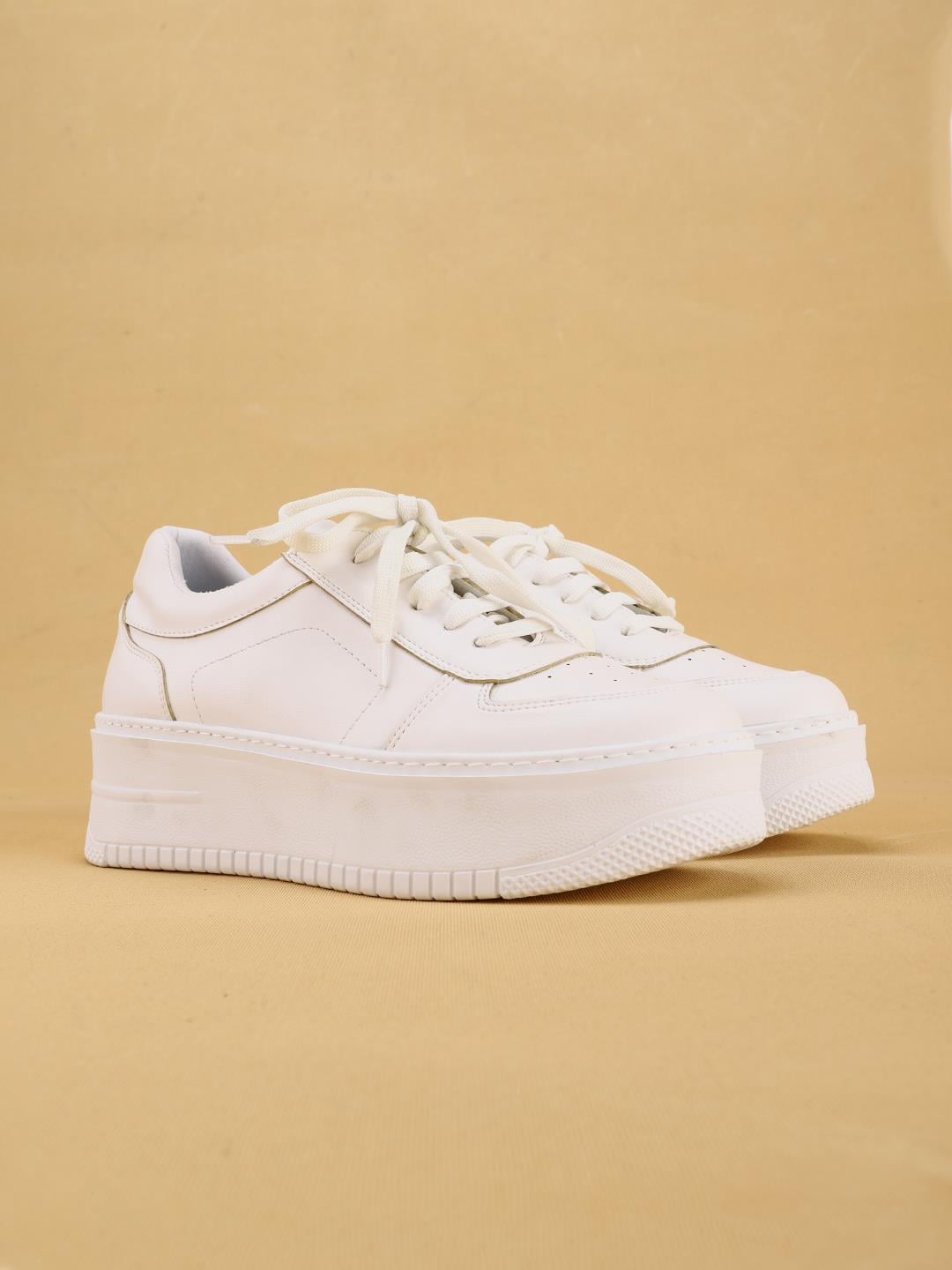 SKAYA Yüksek Tabanlı Şık ve Rahat Günlük Kadın Kalın Taban Beyaz Sneaker