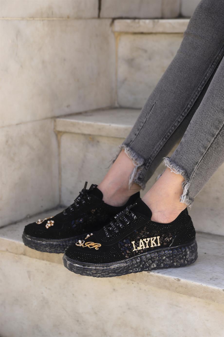 Astra Taşlı Desenli Şeffaf Taban Siyah Renkli Kadın Sneaker