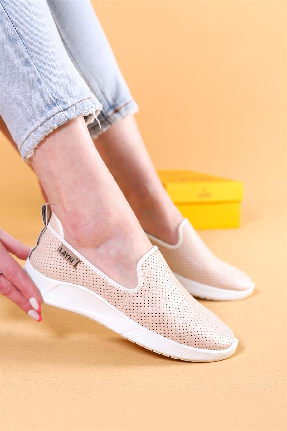 Ciragio Bej Renkli Kadın Klasik Yazlık Günlük Ayakkabı