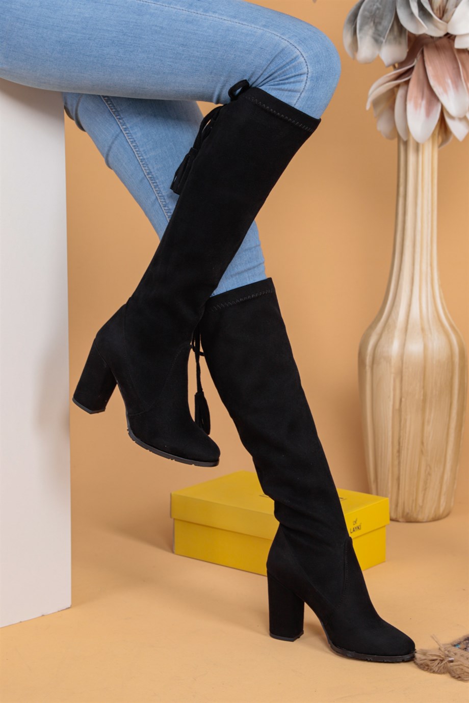 Alania Süet Siyah Renk Uzun Çizme