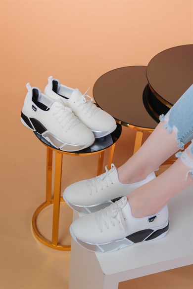 Popi Beyaz Siyah Renkli Bayan Spor Ayakkabı