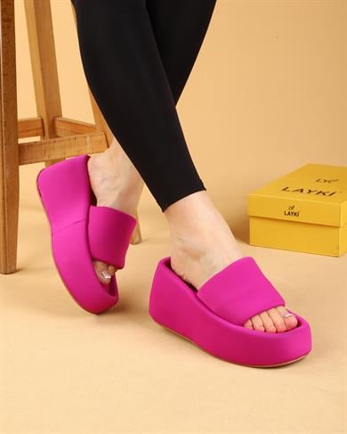 Maria Fuşya Renkli Yüksek Taban Lüx Terlik 8 CM