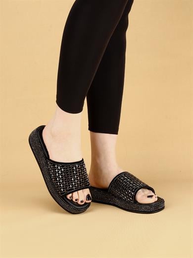 LAYKLY Taş Detaylı Parlak Yazlık Model  Platform Kadın platin terlik