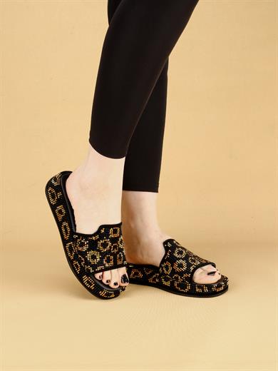 LEOVERA Kadın Taş Detaylı Leopar Desenli Terlik