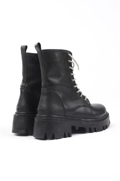 Testa Siyah Renkli Taşlı Bağcıklı Kadın Bot