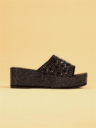 LUXLORA Işıltılı Taş Detaylı Platin Kadın Platform Terlik