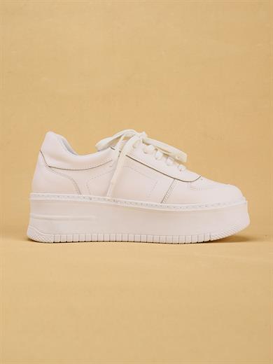 SKAYA Yüksek Tabanlı Şık ve Rahat Günlük Kadın Kalın Taban Beyaz Sneaker