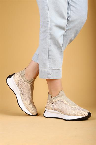 Sora Bej Renkli Yazlık Yürüyüş Ayakkabı