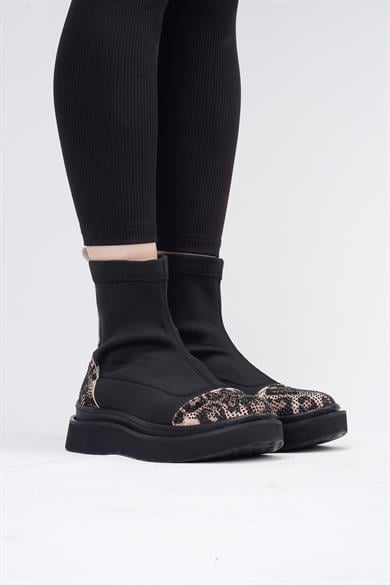 Afron Siyah Renkli Leopar Deri Detaylı Taşlı Kışlık Kadın Bot