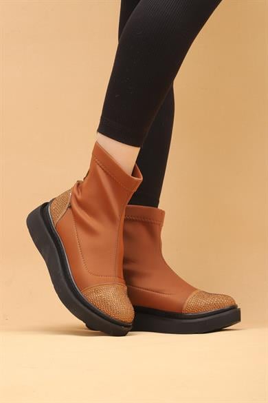 Afron Taba Renkli Taba Deri Detaylı Taşlı Siyah Taban Kışlık Kadın Bot