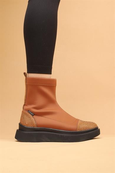 Afron Taba Renkli Taba Deri Detaylı Taşlı Siyah Taban Kışlık Kadın Bot