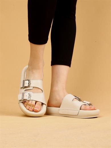 Lera Bej Renkli Hakiki Deri Tokalı Kalın Taban Lüx Terlik