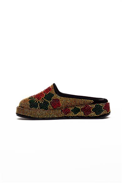 LAYKİ BAYAN065010021336