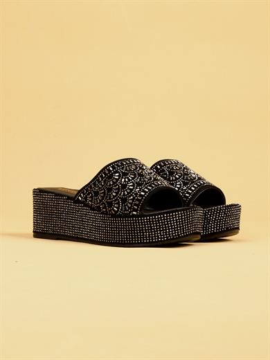 LUXLORA Işıltılı Taş Detaylı Platin Kadın Platform Terlik