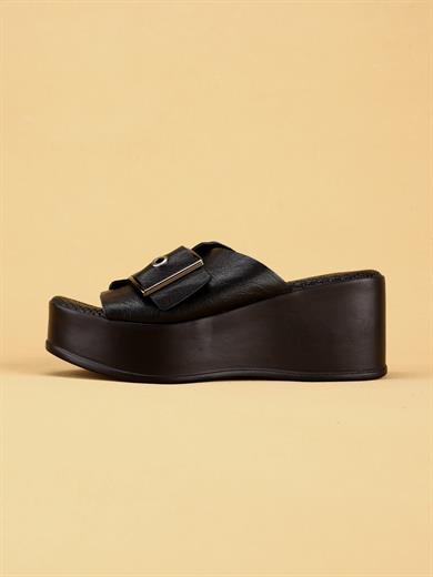 SERVY Tokalı Siyah Platform Topuk Kadın Terlik