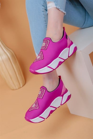 İmmobile Fuşya Renkli Önü Parlak Taşlı Paraşüt Kumaş Lux Kadın Spor Ayakkabı 