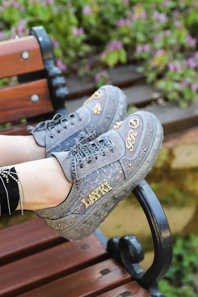 Astra Taşlı Desenli Şeffaf Taban Gri Renkli Kadın Sneaker