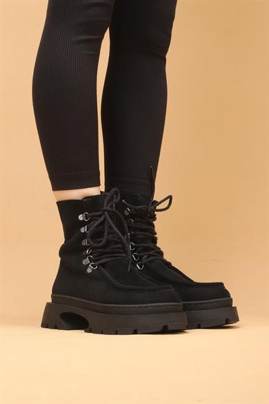 Seria Siyah Renkli Fermuarlı Süet Kadın Bot