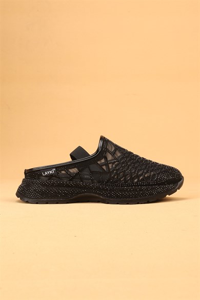 Siora Siyah Renkli Taşlı Desenli Ortopedik Taban Yazlık Lüx Sandalet