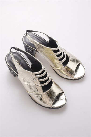 Filipa Gold Renkli Lux Suet Kadın Topuklu Ayakkabı 
