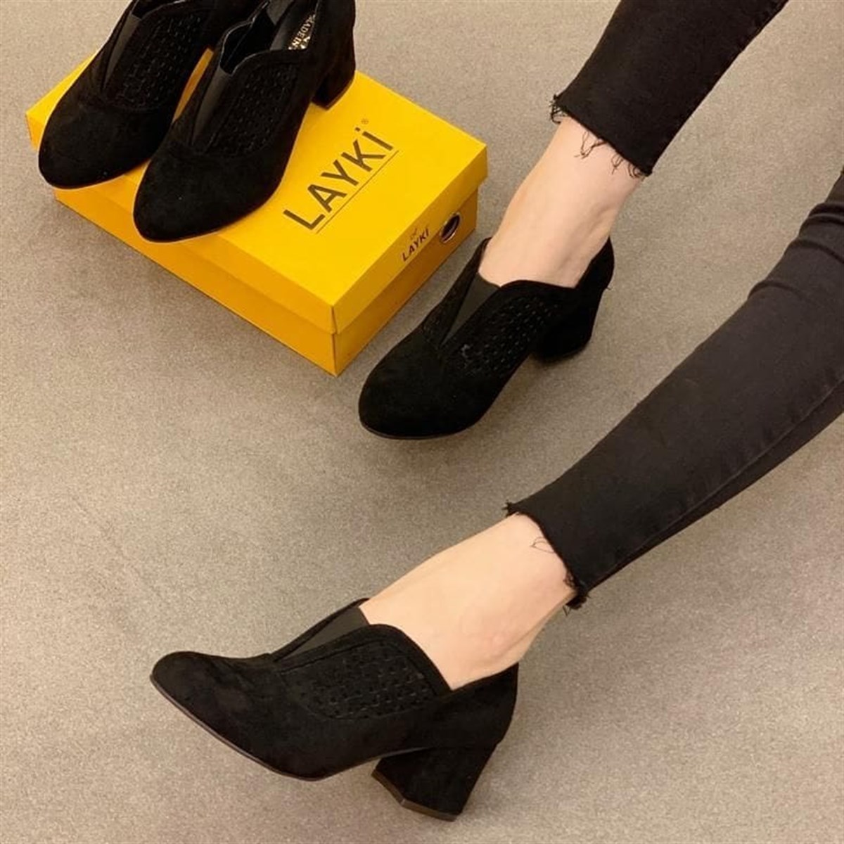 Edel Siyah Renkli Kadın Klasik Ayakkabı