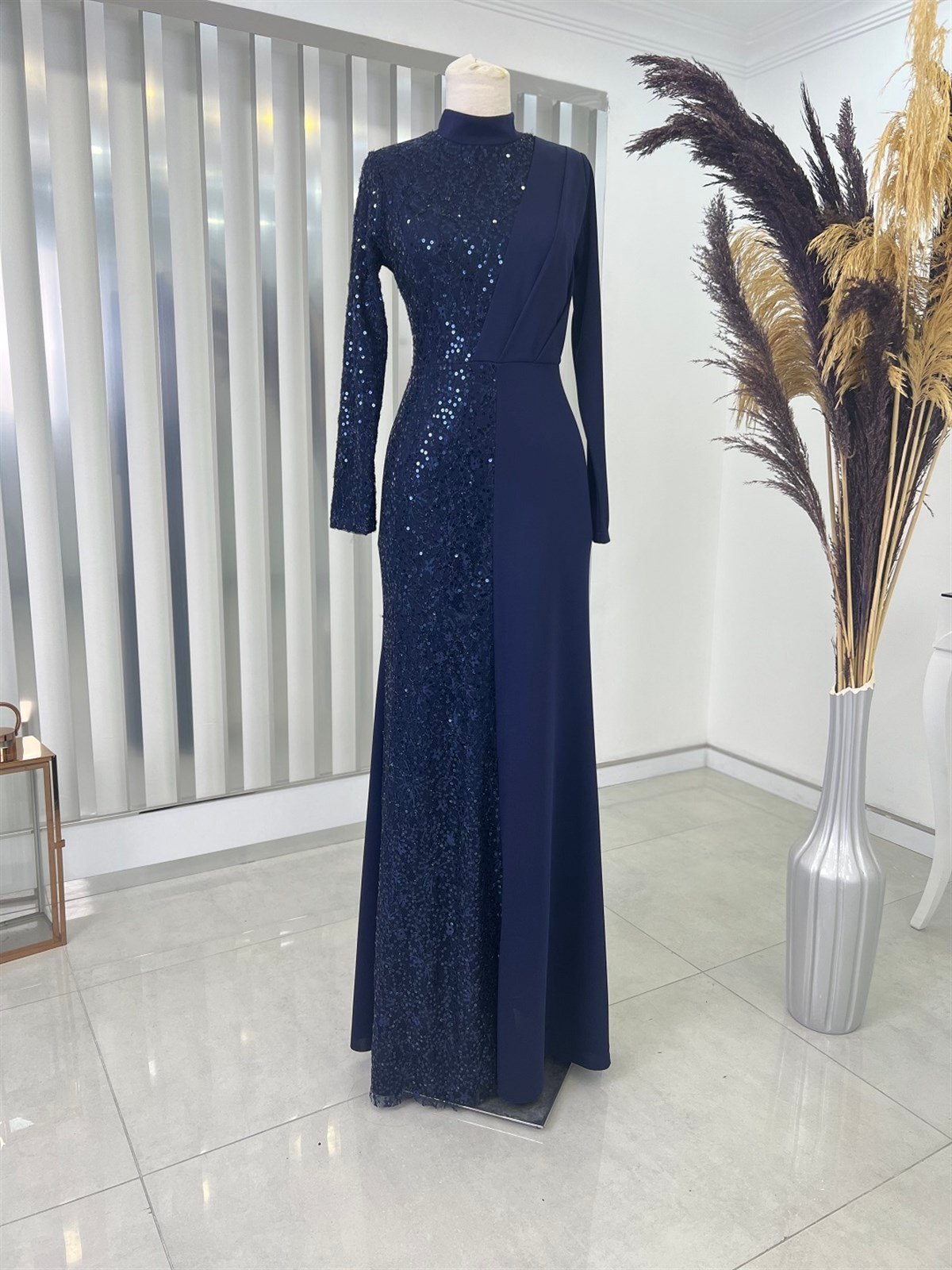 Açelya Pul Payetli Gizli Fermuarlı Tesettür Abiye - Lacivert