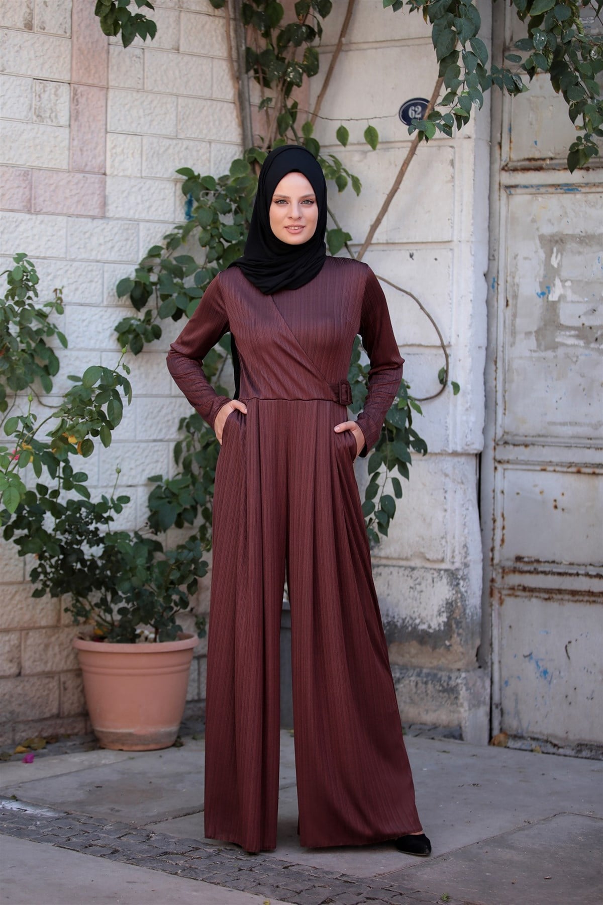 Alya Tulum Siyah
