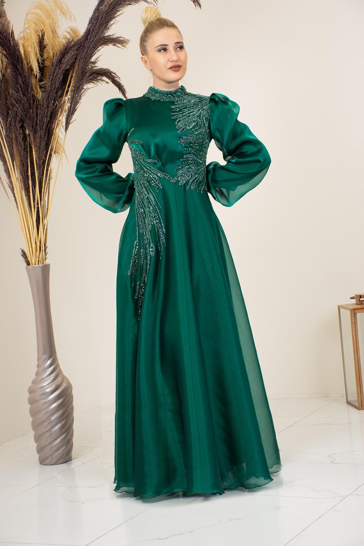 Aplik İşlemeli Yağmur Tesettür Abiye -Zümrüt