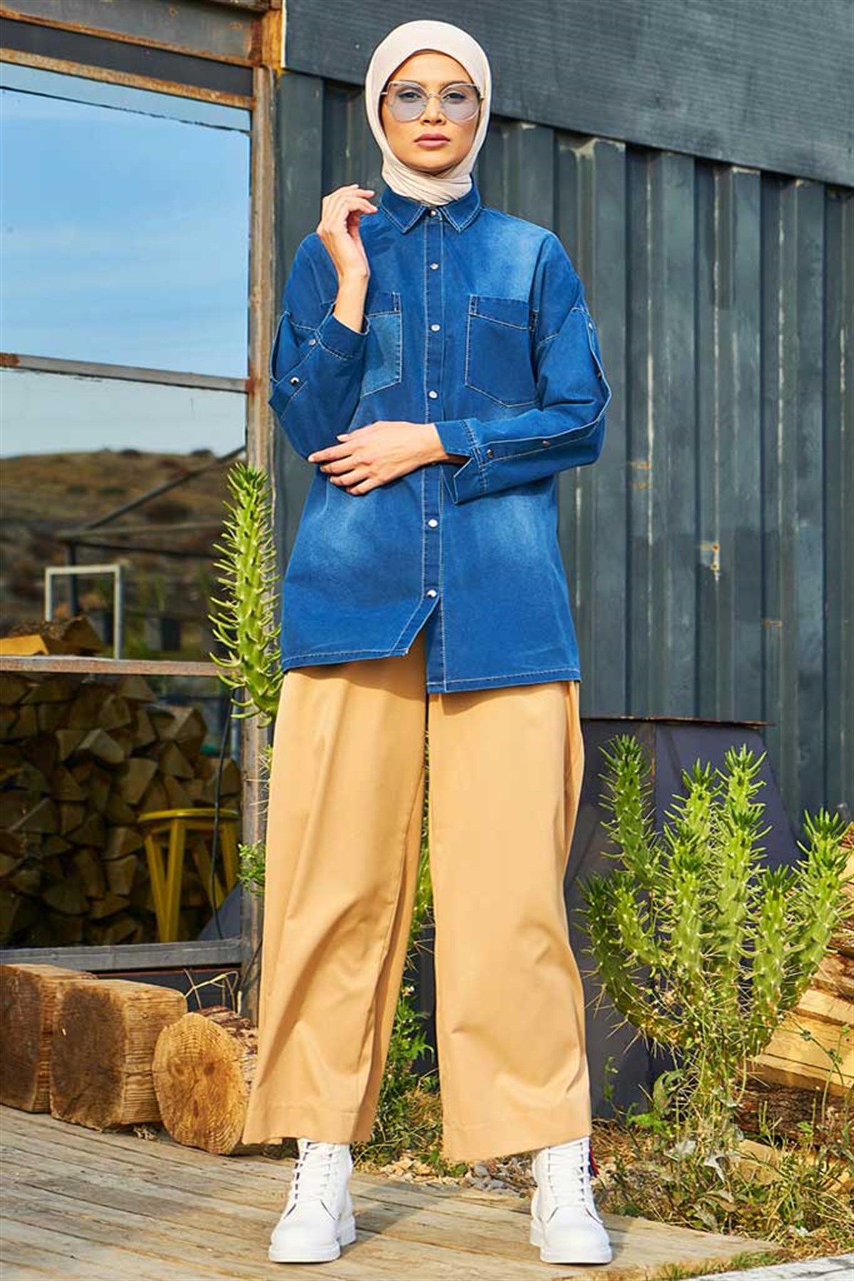 Nisa Jeans Hijab Shirt