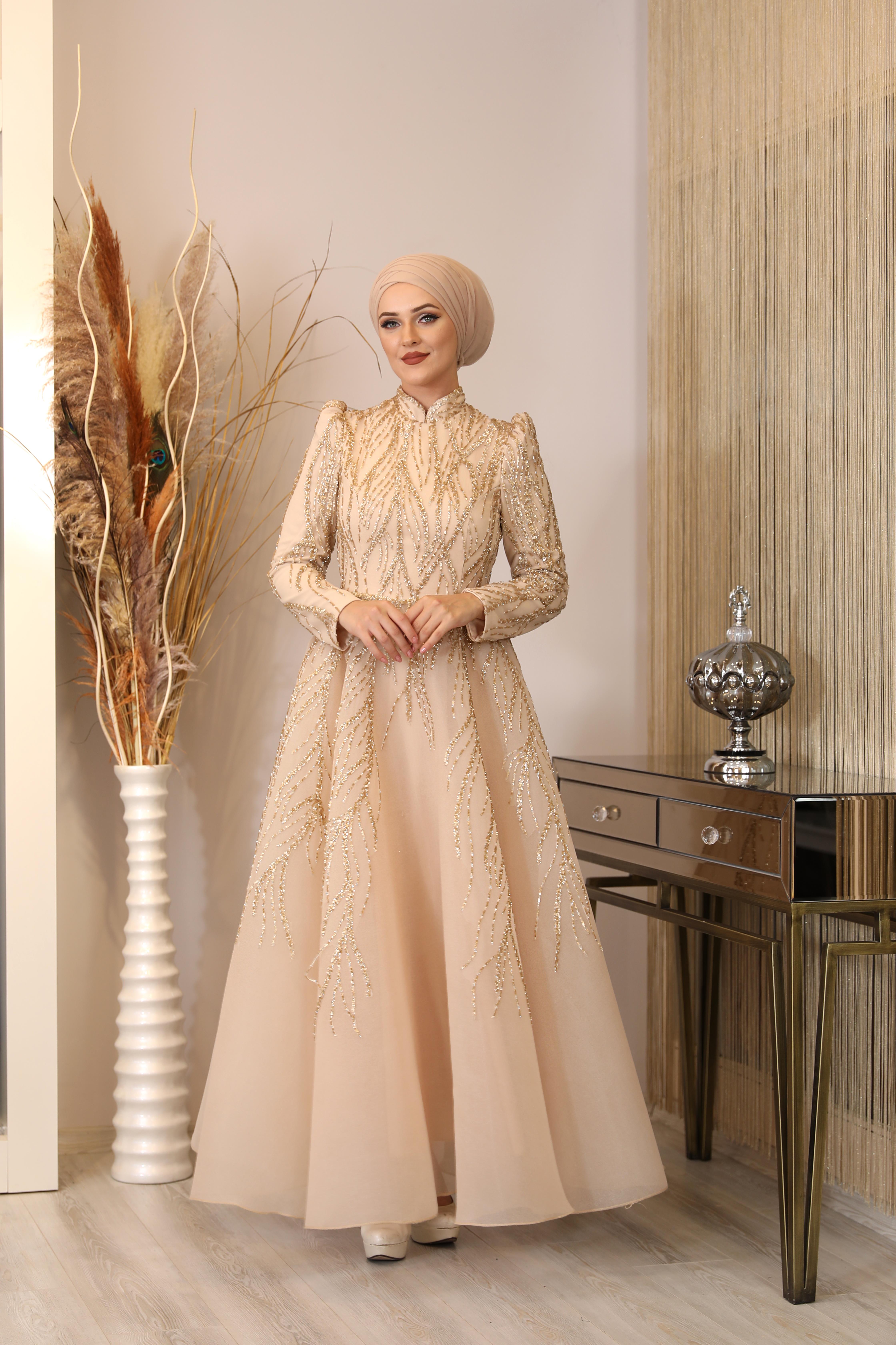 Prinzessin Abendkleid Mit Front Applique Detail Hinten Schnürung-Beige