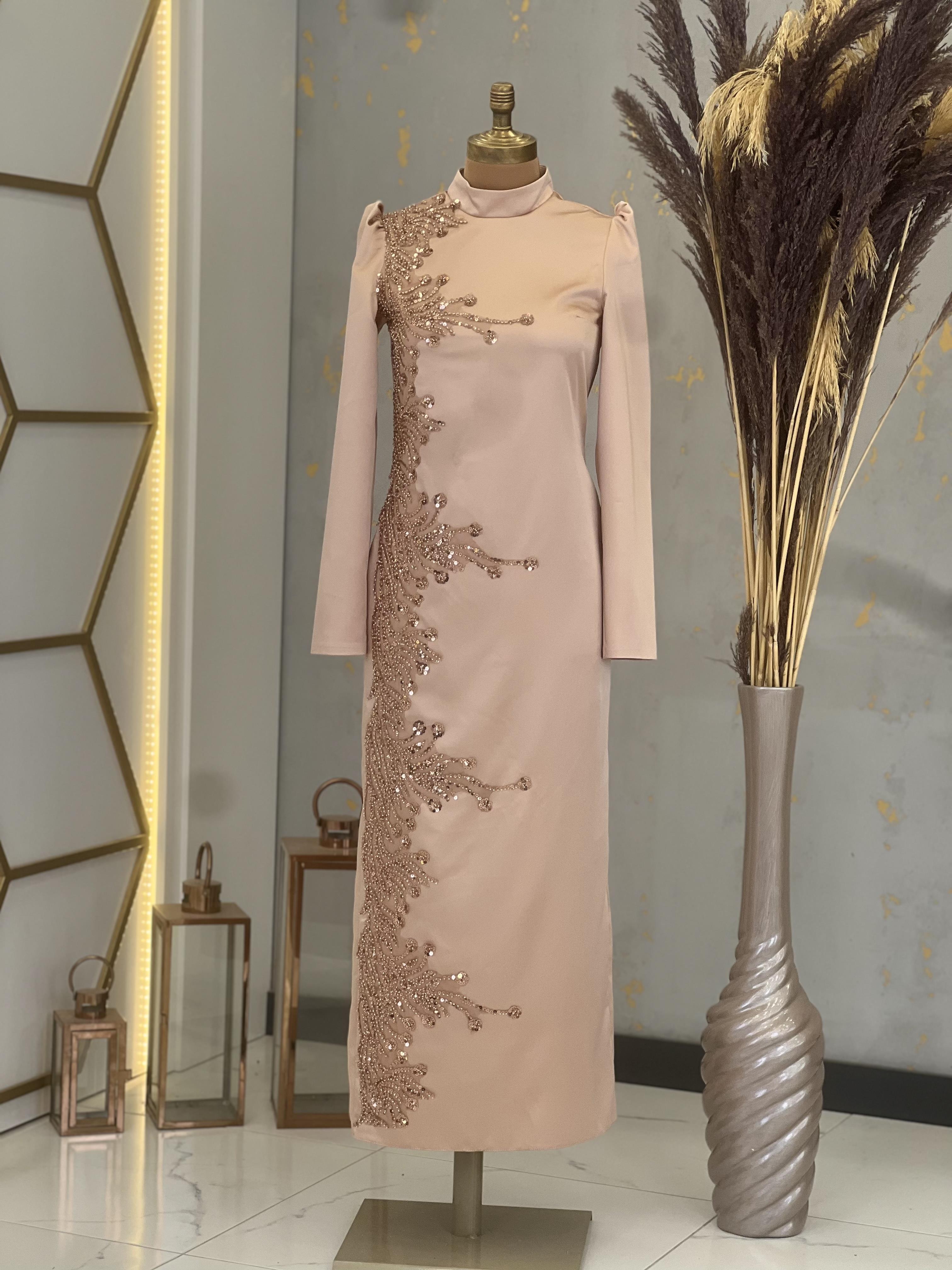 القلم الهلال الحجاب مساء اللباس مع زين التطريز على الجبهة 