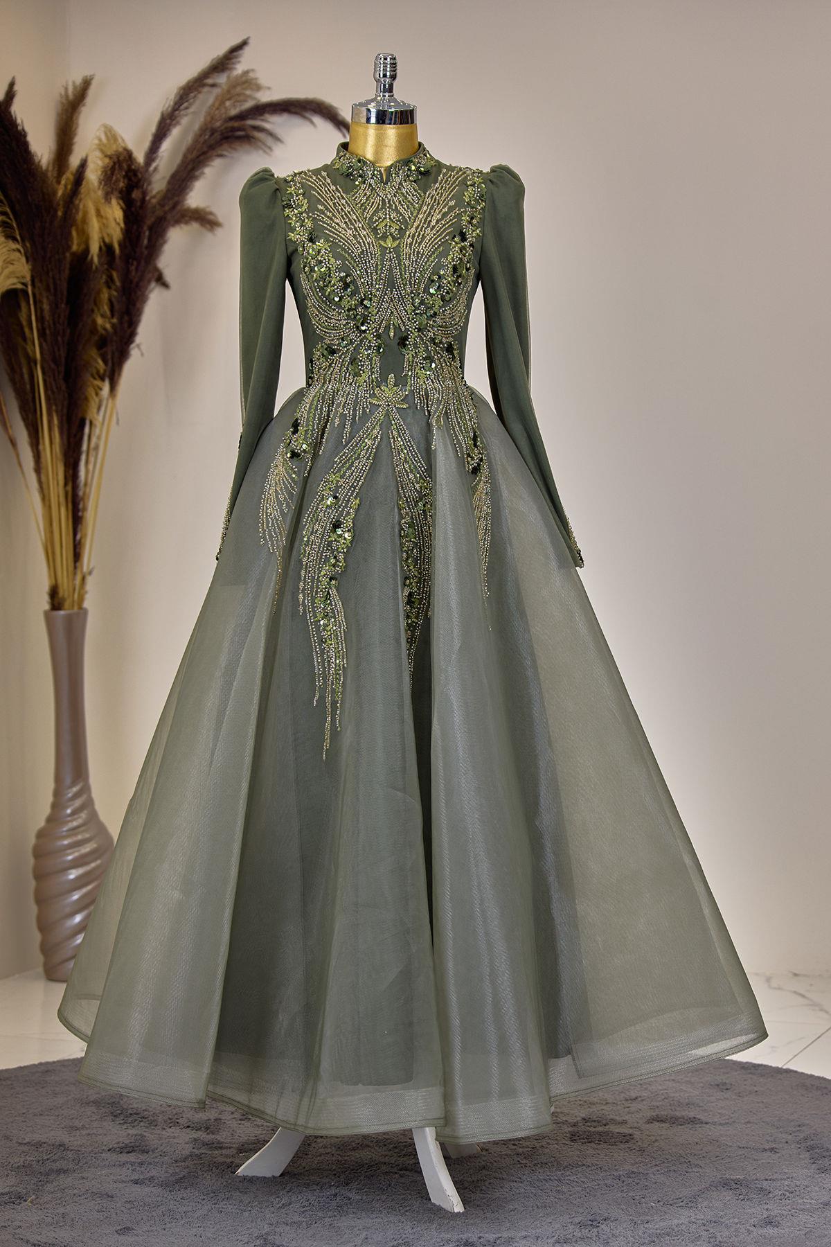 Önü Drapeli Aplik İşlemeli Asya  Abiye - Haki