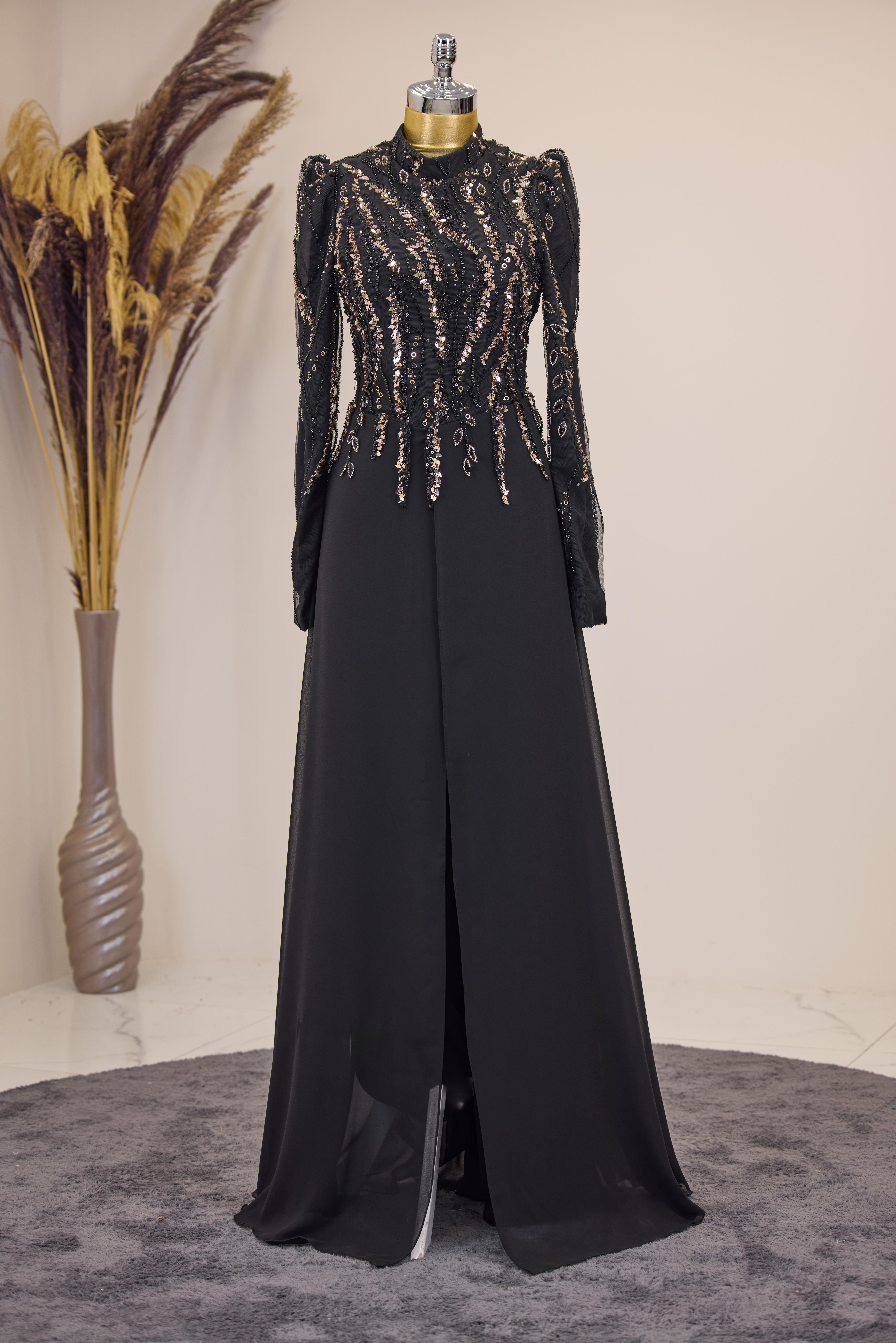 Üzeri Aplik İşlemeli Yasmin Tulum - Siyah Gold