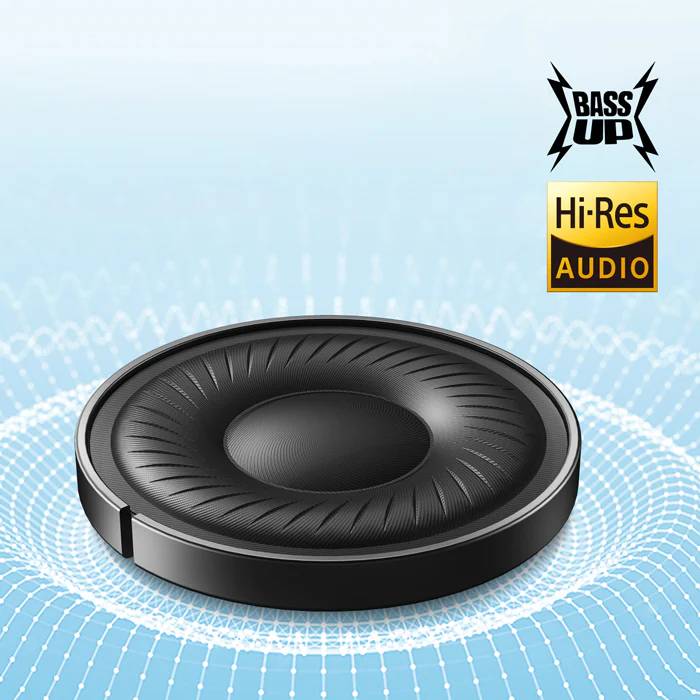 Hi-Res sertifikalı ses, Soundcore Q20i kulaklığın CD kalitesinden daha üstün kablosuz müzik deneyimi sunmasını sağlar. Bu özellik, büyük 40mm sürücülerin kullanımıyla birlikte net ses ve güçlü baslar elde etmenizi mümkün kılar.