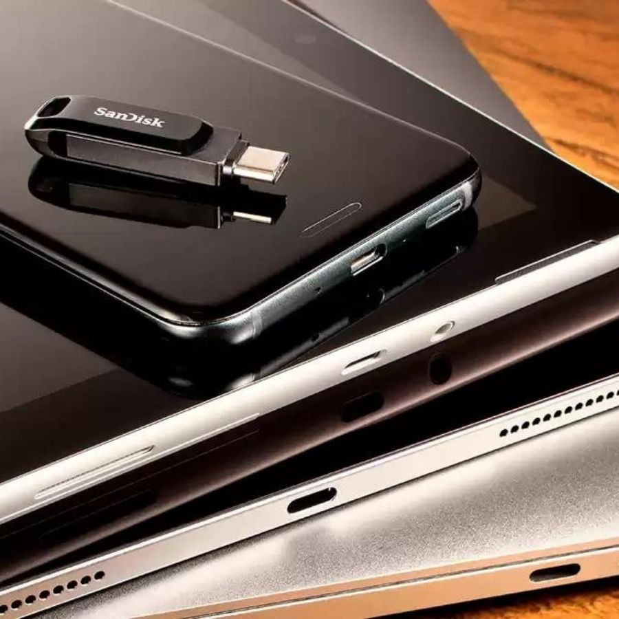 SanDisk Ultra Dual Drive Go: USB Type-C ve Type-A Arası 2'si 1 Arada Flash Sürücü
