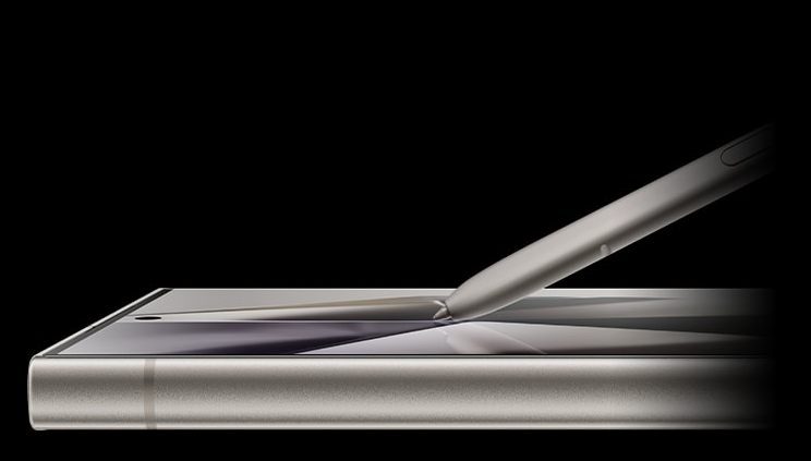 Dahili S Pen, yeni bir tarih yazıyor Galaxy Note'un mirası daha iyi bir şekilde devam ediyor. Yeni, düz ekranda parmaklarınızın doğal hareketlerine uygun hızdaki hassasiyetle yazın, dokunun ve gezinin.