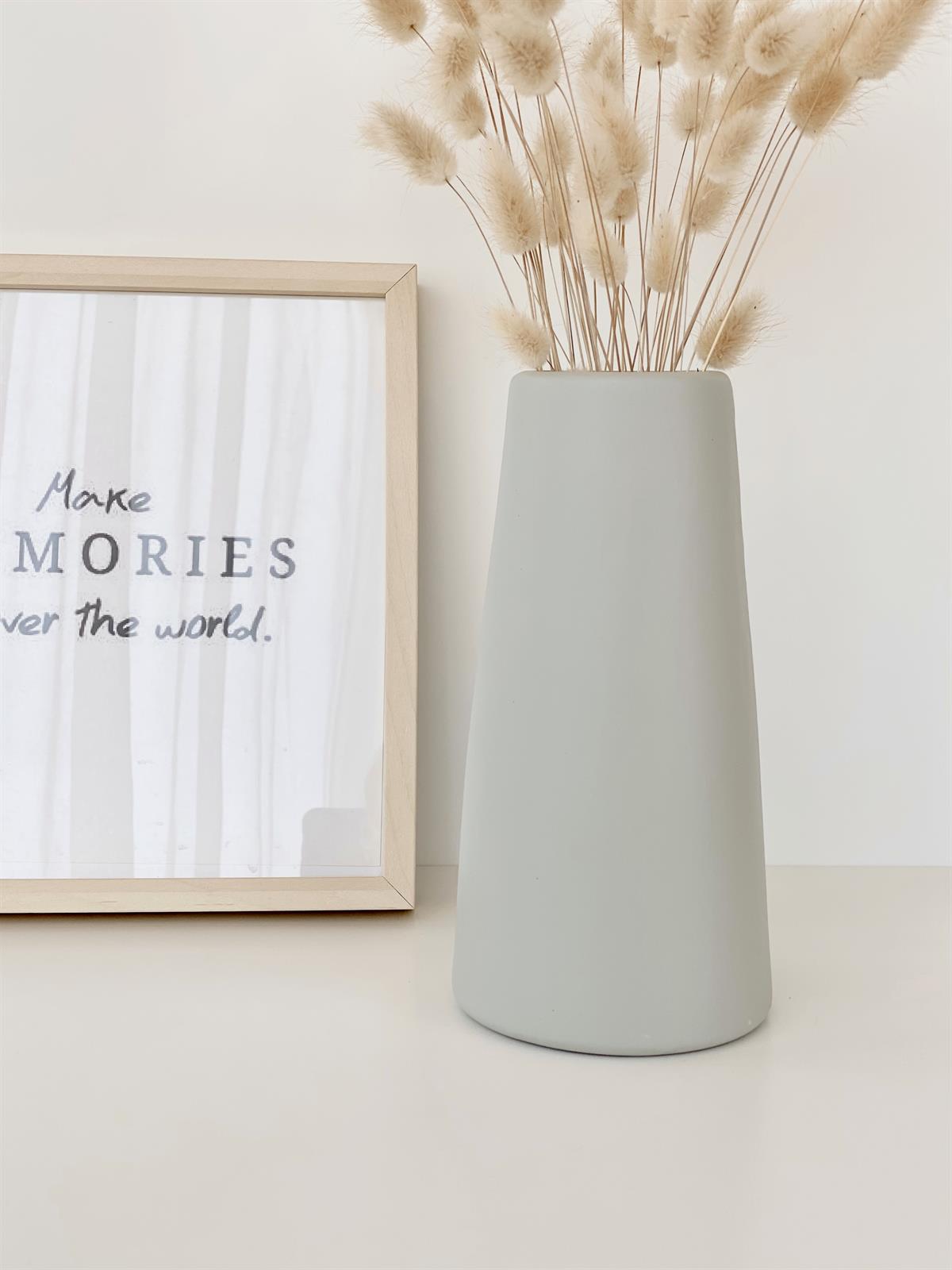 Konik Seramik Vazo Gri