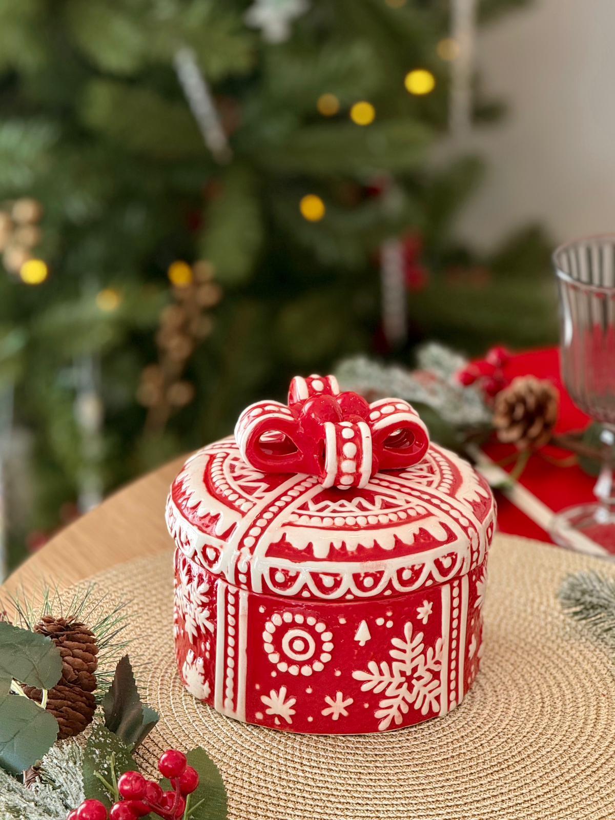 Yılbaşı Fiyonk Kapaklı Seramik Şekerlik